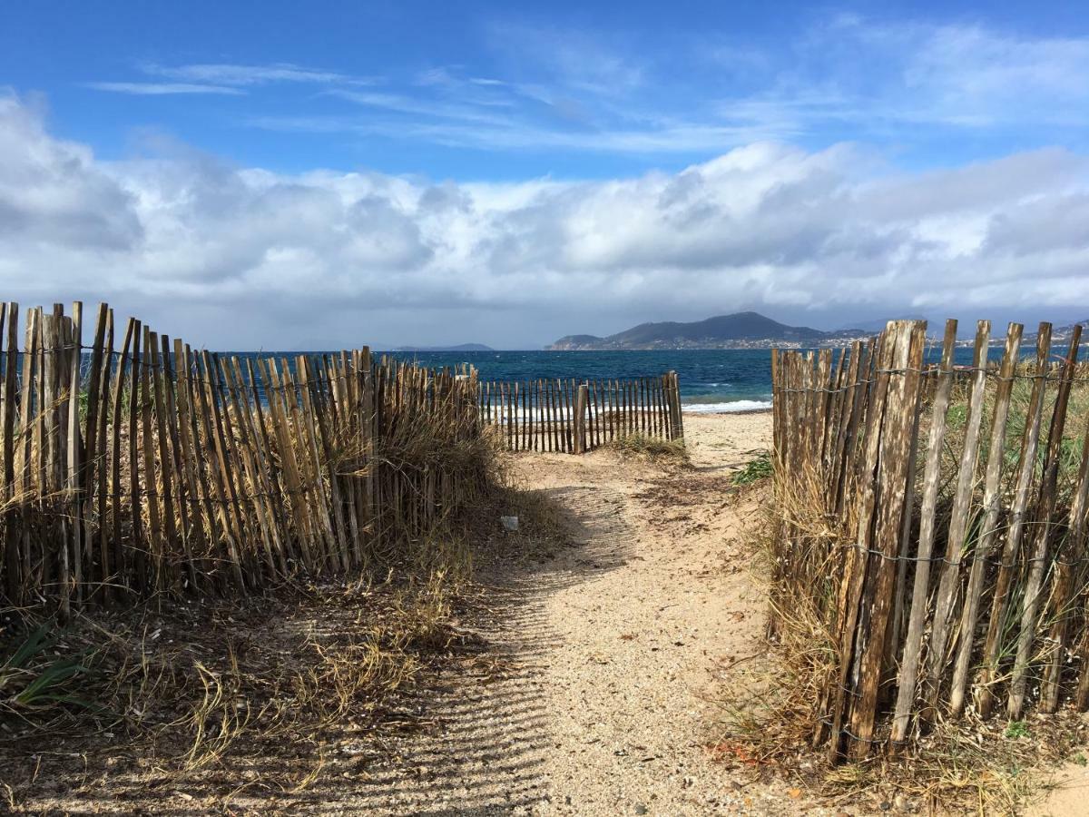 Appartamento Le Club Des Cigales Hyères Esterno foto